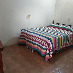 Habitación Individual Pequeña